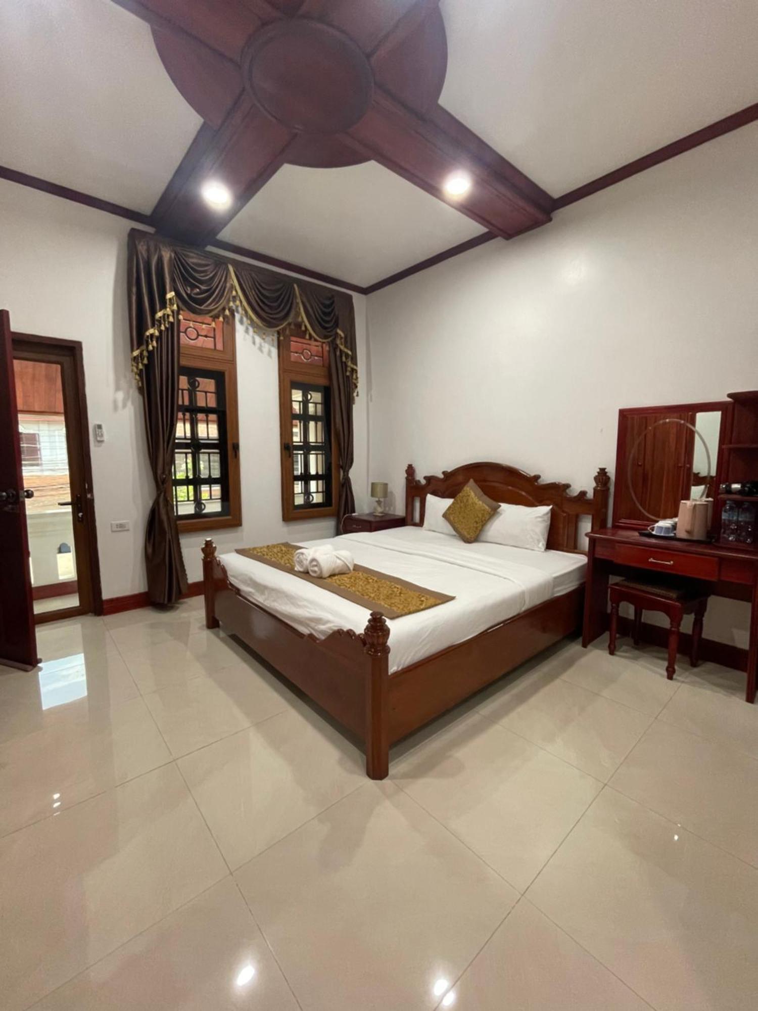Phailin Hotel 琅勃拉邦 外观 照片