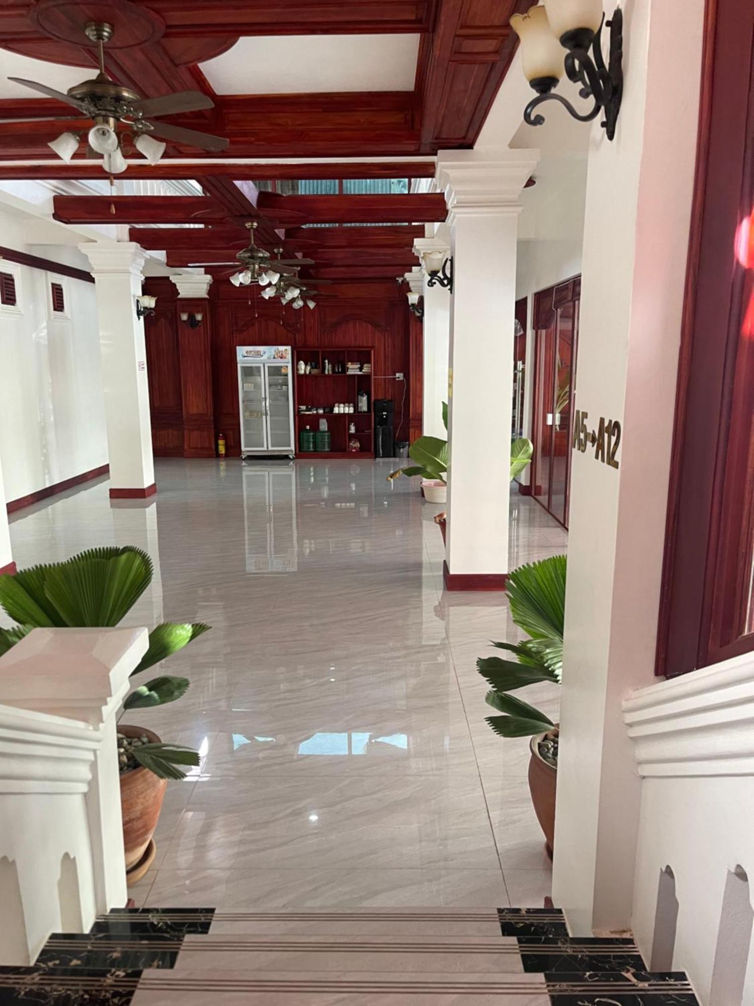 Phailin Hotel 琅勃拉邦 外观 照片