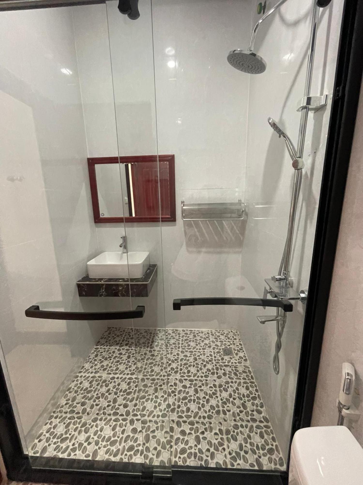Phailin Hotel 琅勃拉邦 客房 照片