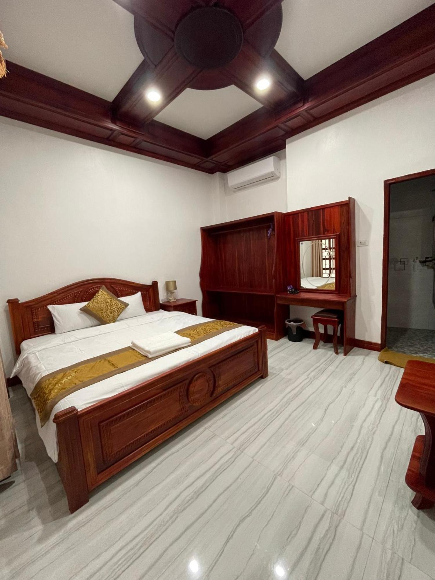 Phailin Hotel 琅勃拉邦 外观 照片